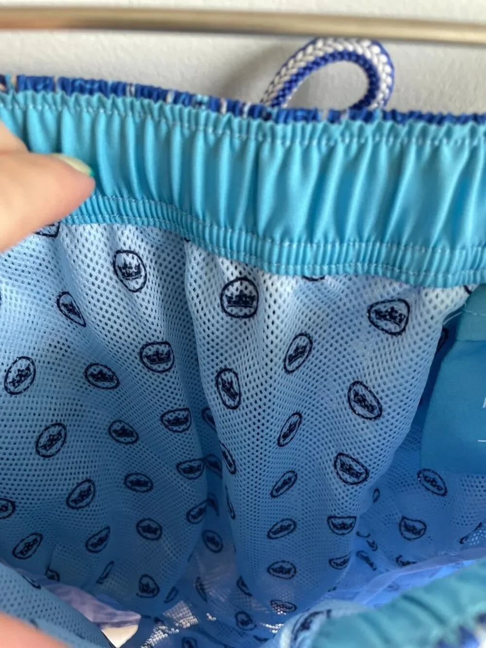NWT Peter Millar - Men's Seaside Bottleneck Swim Trunk w/ Koozie - Size S​
